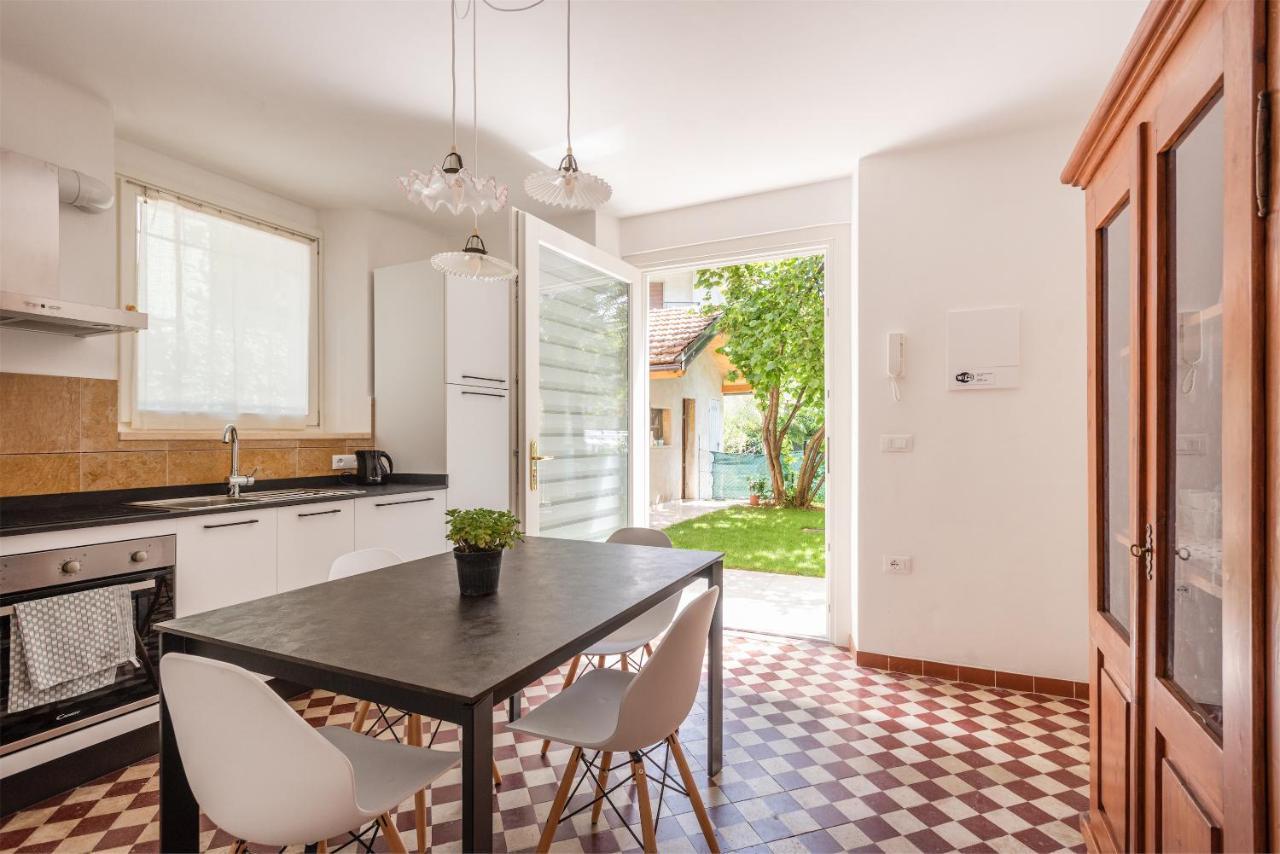 Casa Internazionale Apartamento Riva del Garda Exterior foto